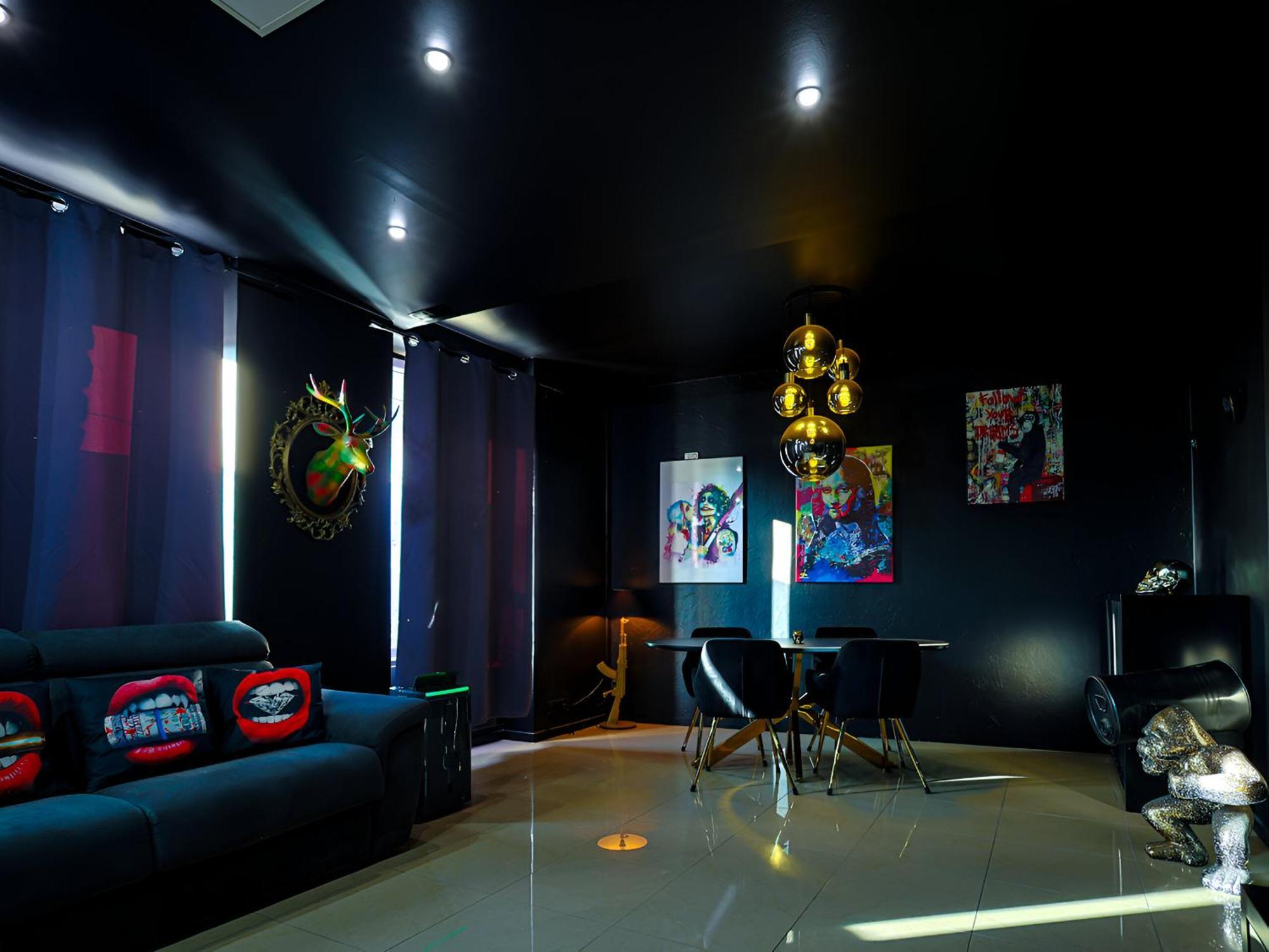 Appartement Pop Art - Asterix,Cdg,Chantilly,Disney La Chapelle-en-Serval Bagian luar foto