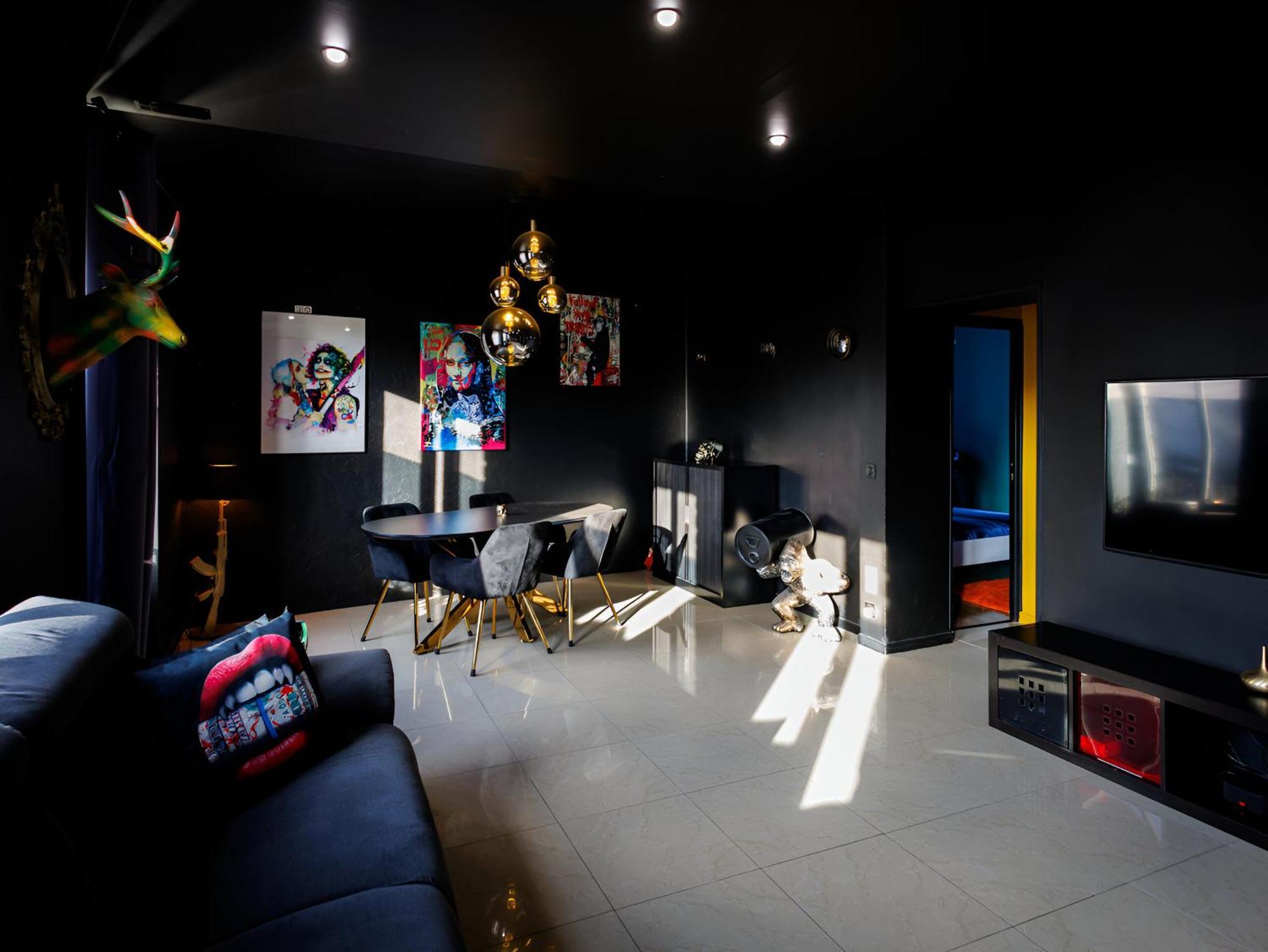 Appartement Pop Art - Asterix,Cdg,Chantilly,Disney La Chapelle-en-Serval Bagian luar foto